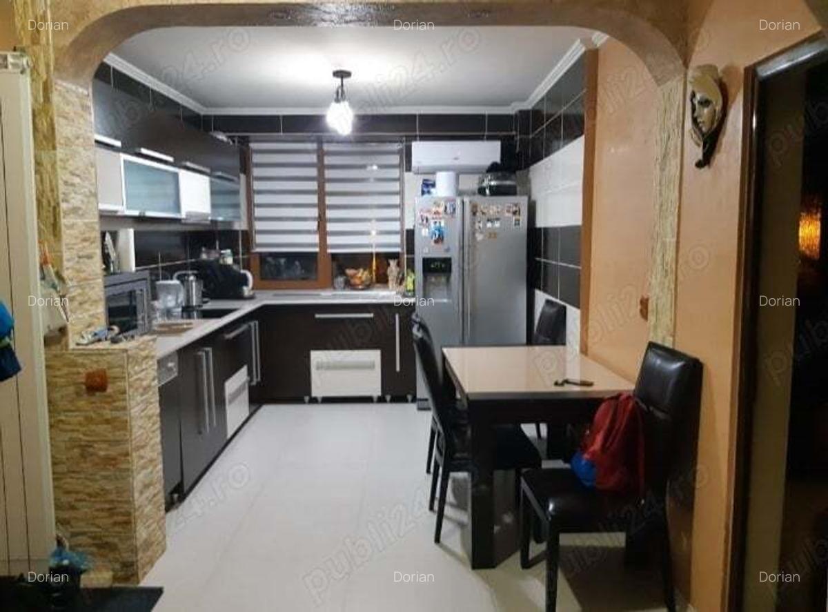 Vand apartament 3 camere - 1