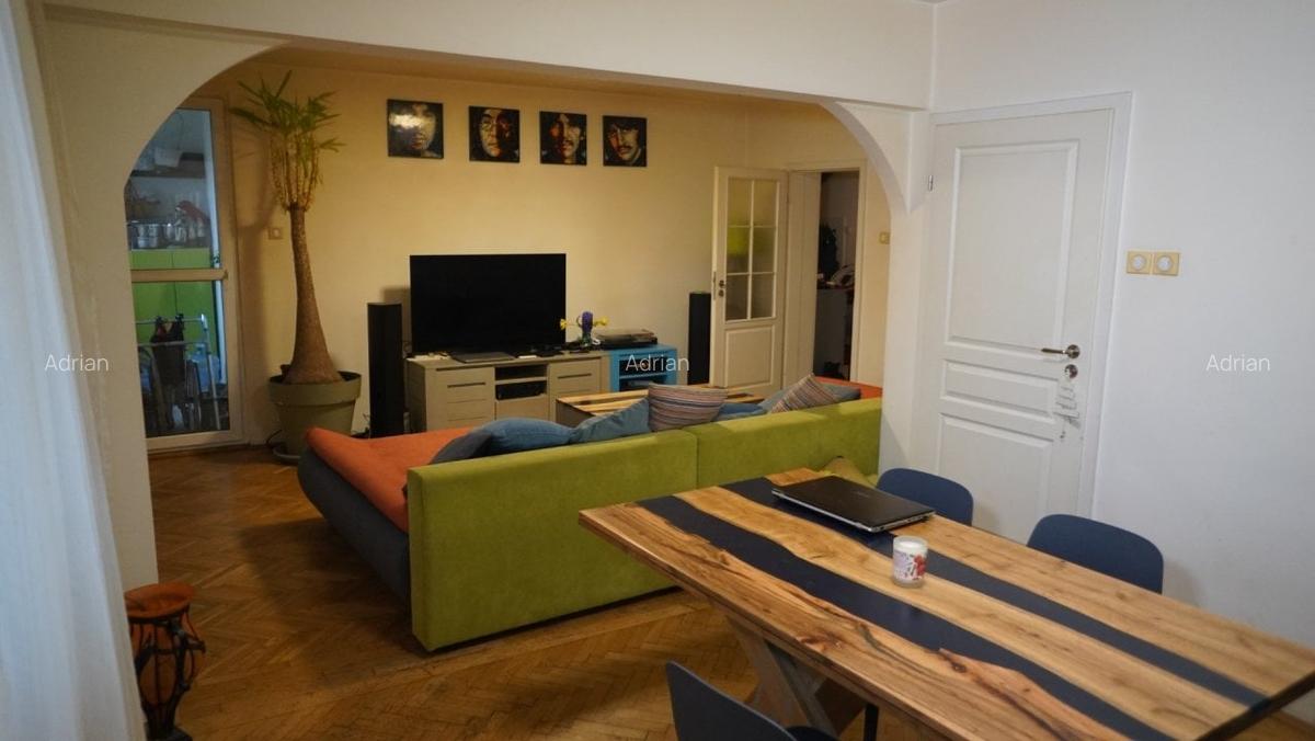 Apartament cu 7 camere decomandat, mobilat în Titan - 2