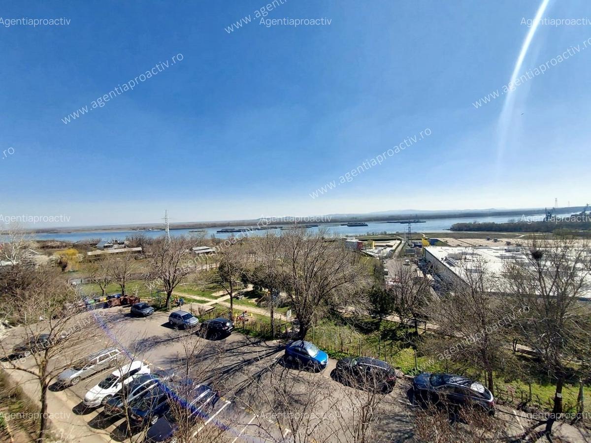Apartament 2 camere decomandat Micro 21 cu Vedere deosebita către Dunăre - 1