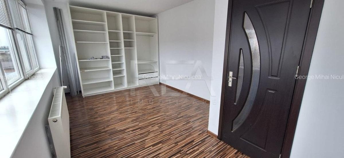 Apartament cu 2 camere în Industriilor - 5