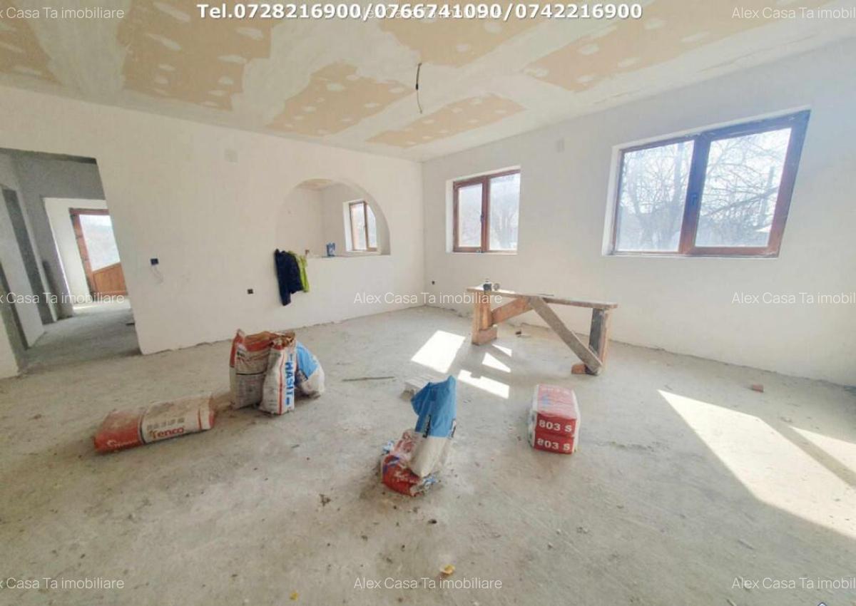 Casa D+P+M, situata in Arcani (Campofeni) - 9