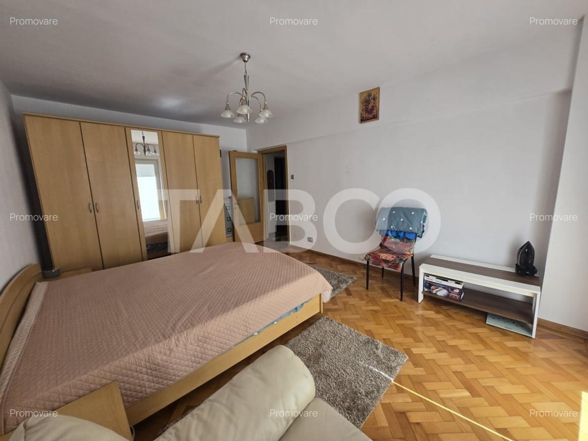 Apartament 3 camere 68 mpu decomandat cu balcon zona Siretului Sibiu - 4