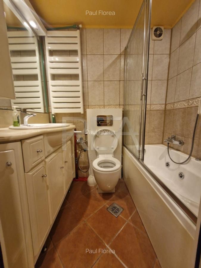 Apartament cu 3 camere la 13 minute de mers pe jos de metroul 1 Decembrie 1918 - 16