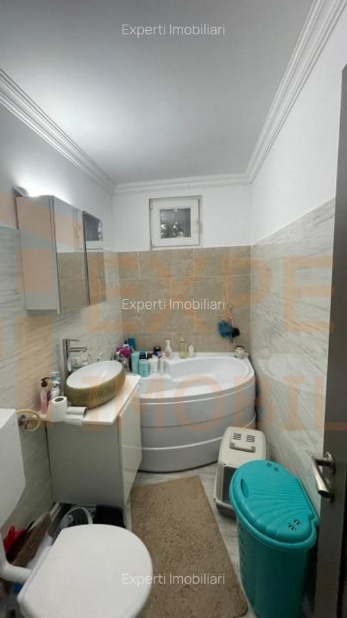 Apartament 3 camere - zona Far Constanta - 6
