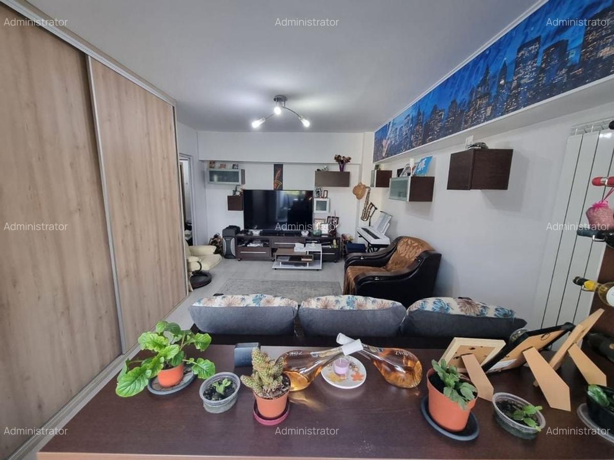 Ultracentral tomis mall-apartament 3 camere finisat modern - 4