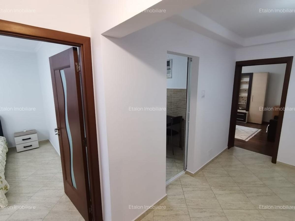 Apartament 3 camere, 2 bai, boxa, zona centrala, Piatra Neamt - 2