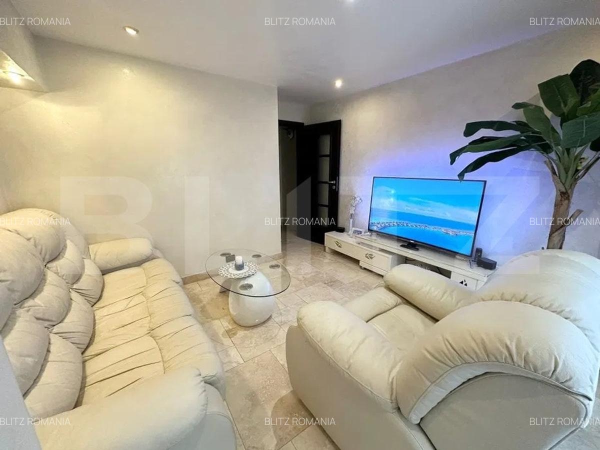 Apartament de vanzare, cu 4 camere, 90 mp, zona Racadau - 4