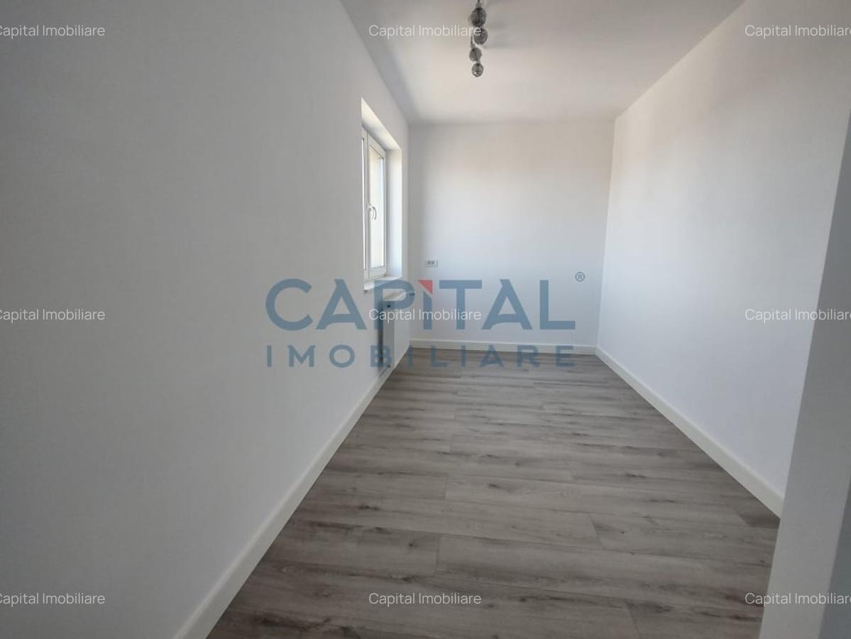 Apartament cu 5 camere decomandat, mobilat în Nufărul - 17