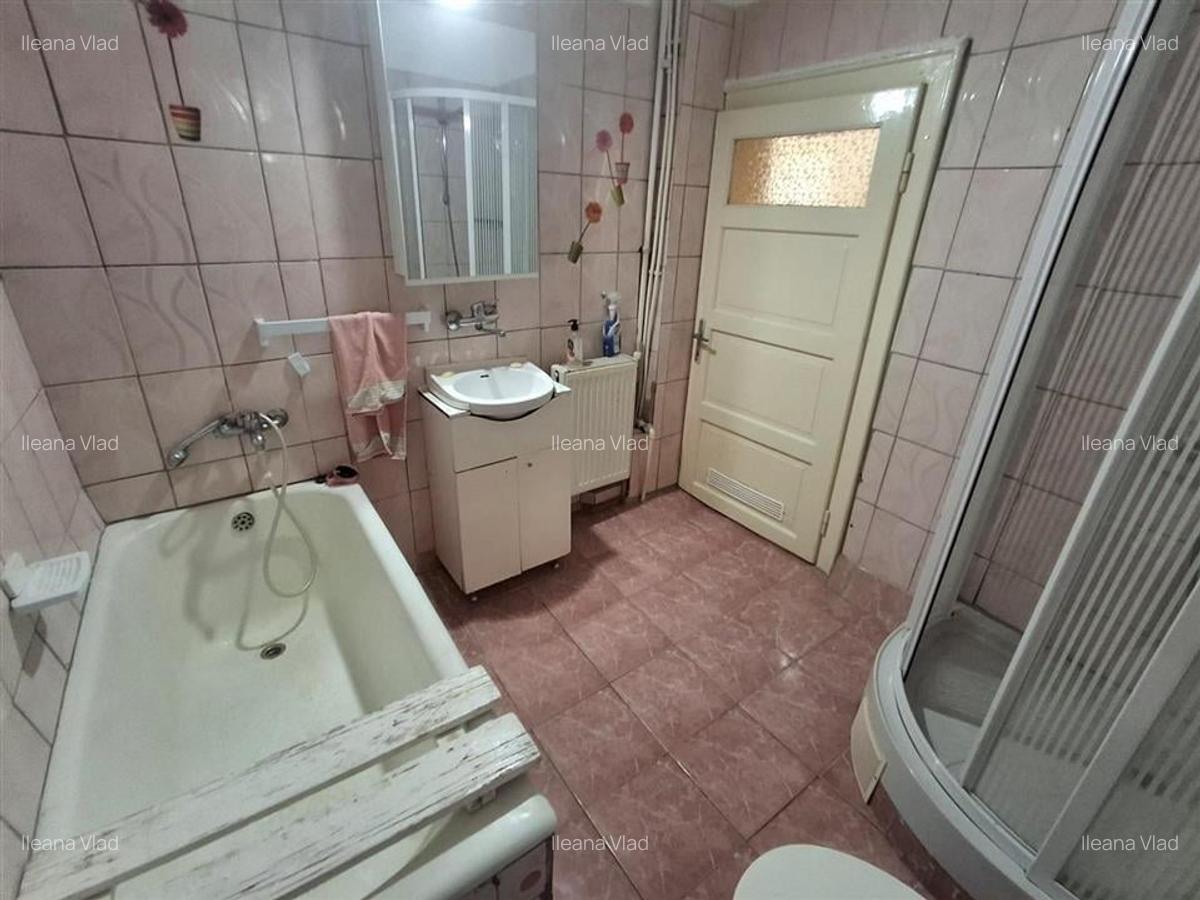 Casa 4 camere garaj pivnita 550mp teren zona Trei Stejari - 7