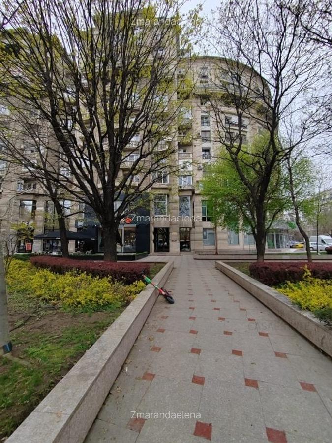 Vanzare apartament 3 camere Unirii vedere bulevard Gloria Jeans - 17