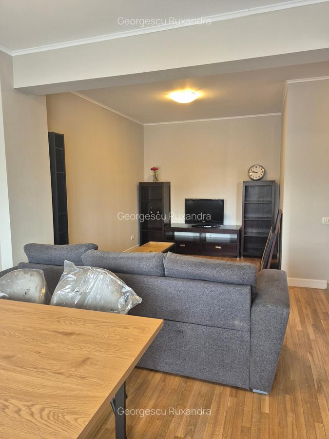 3 camere  decomandat, renovat 2025, loc parcare subteran inclus,parter inalt - 6