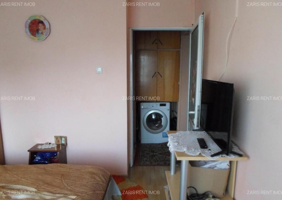 Apartament 3 camere, decomandat in Ploiesti, 9 Mai - 4