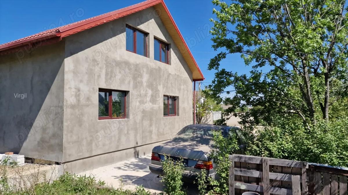 Casa de vanzare in Spataru - 2