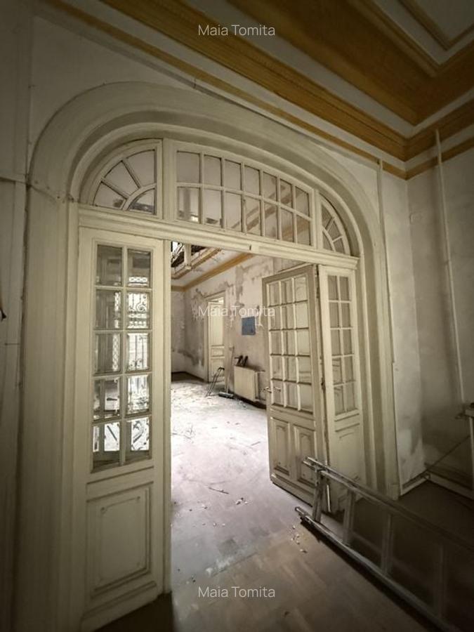 Vilă interbelică / Calea Dorobanți / Ideală pentru birouri sau reprezentanță - 2