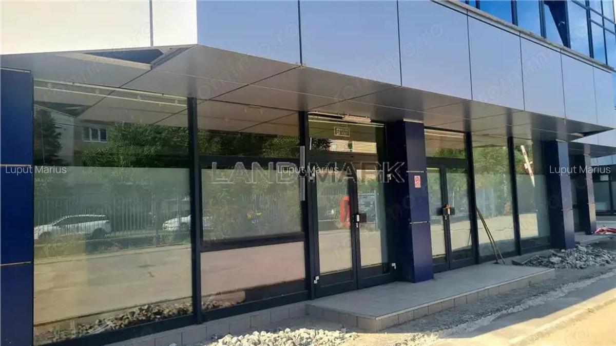 Spatiu comercial servicii , 300 mp parter, zona Girocului - 6