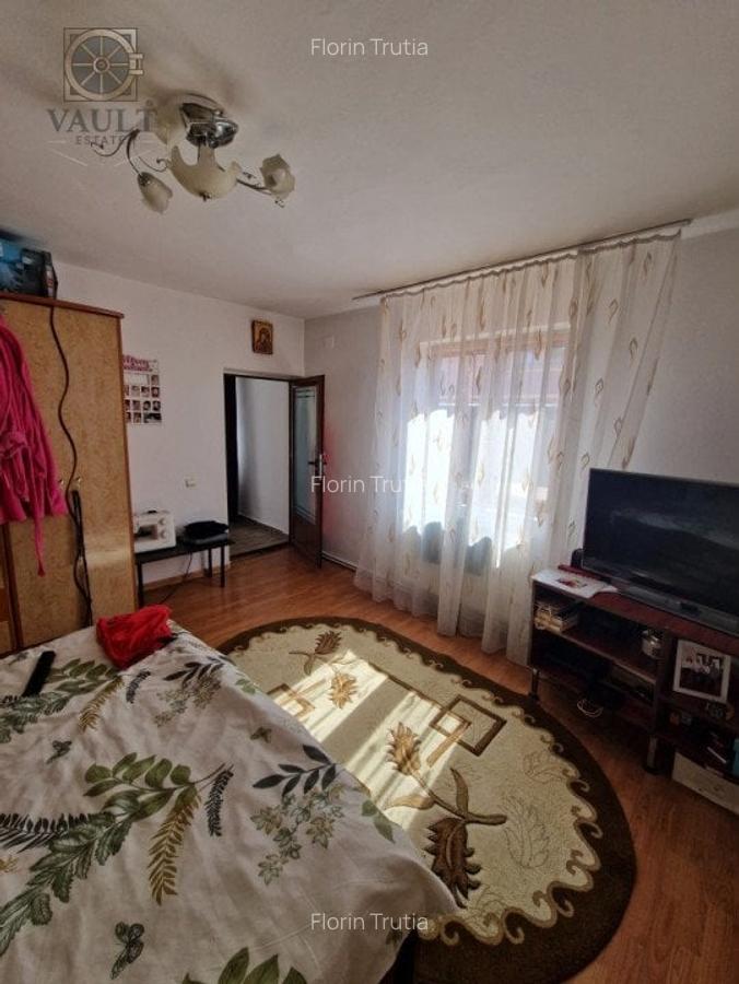 Casa cu 5 camere - Alexandriei - 11