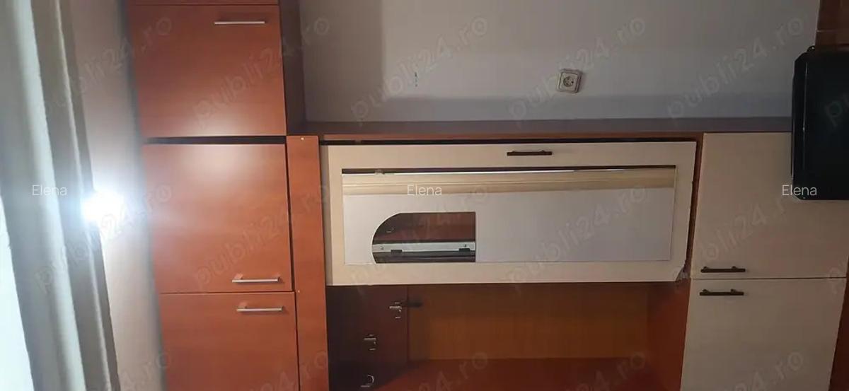 Inchiriez Ap 2 camere Piata Resita - 4