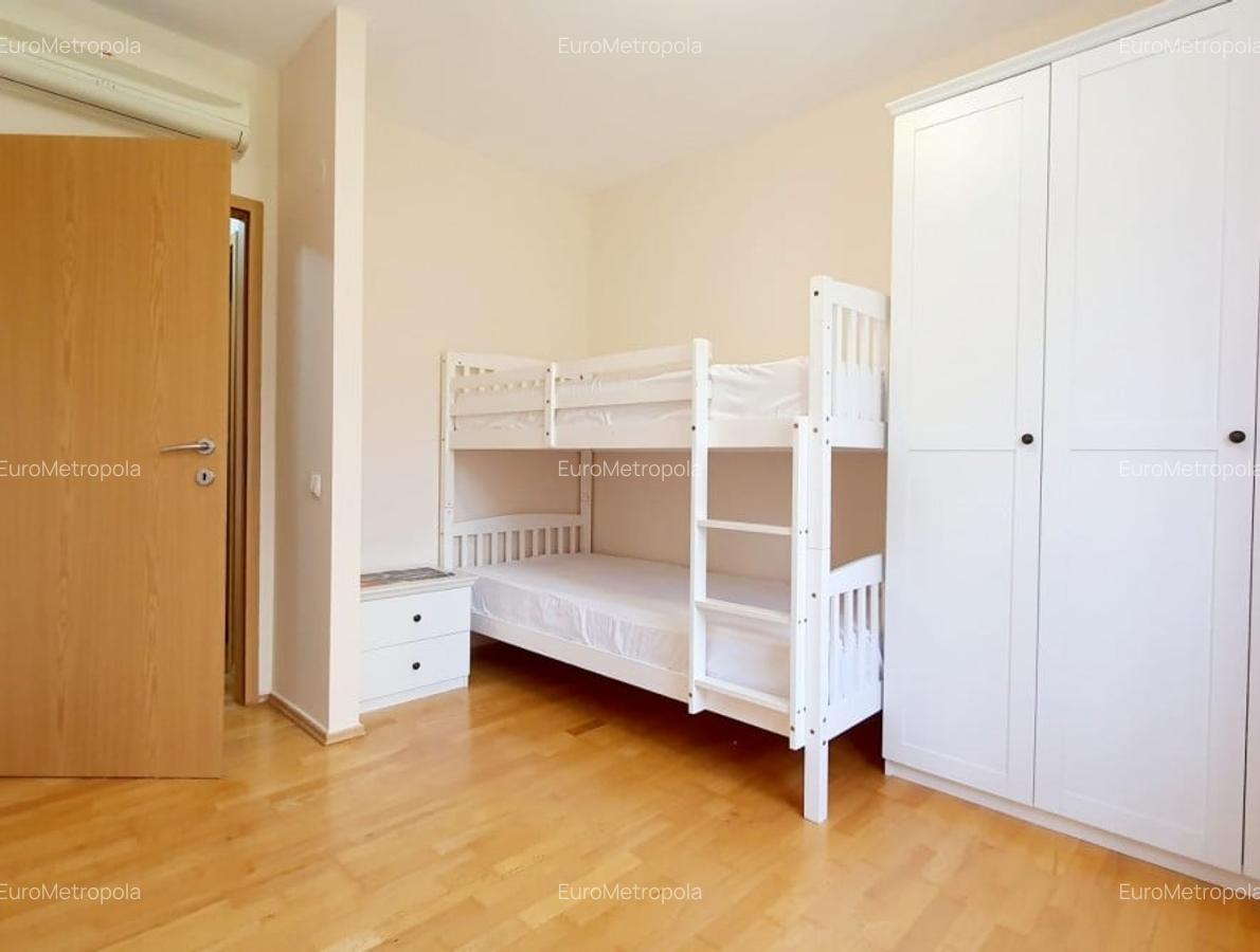 Apartament 3 camere , loc parcare, complex securiazat - 3