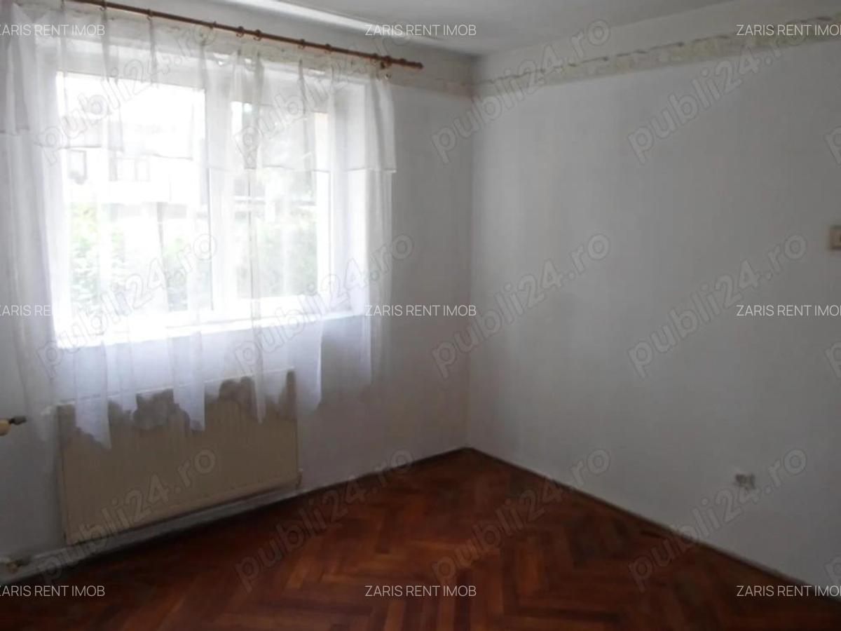 Vanzare apartament 3 camere, decomandat, parter in Ploiesti, zona Cina comision 0 - 9