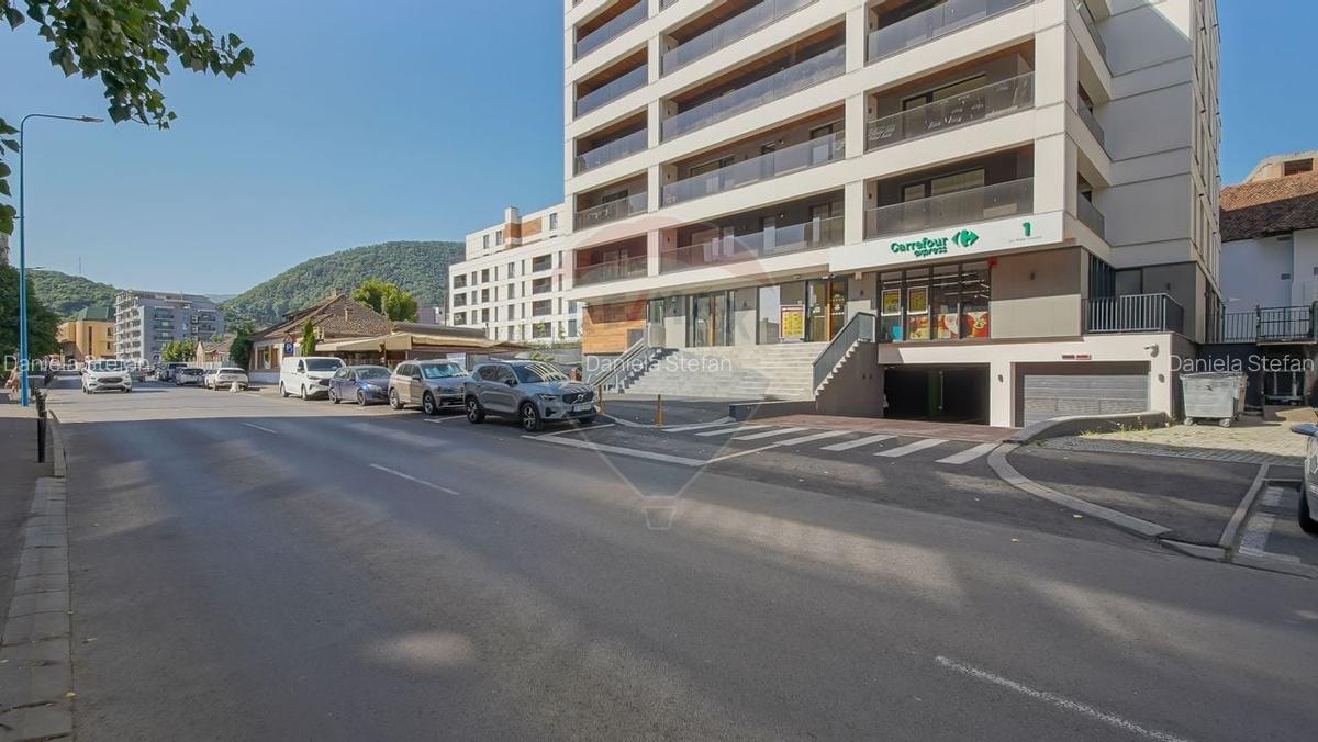 Spatiu comercial de 129.4mp Cosmopolit Mihai Viteazul - 2