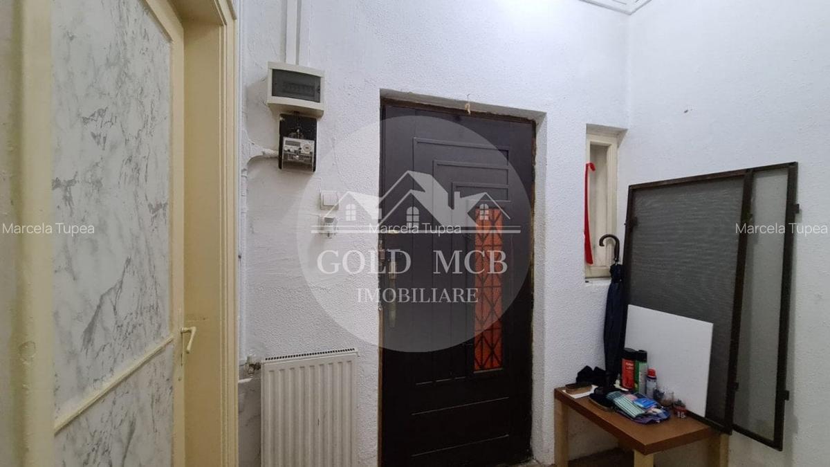 Vila parcul Tineretului- Sincai metrou-pentru 2 familii - 11