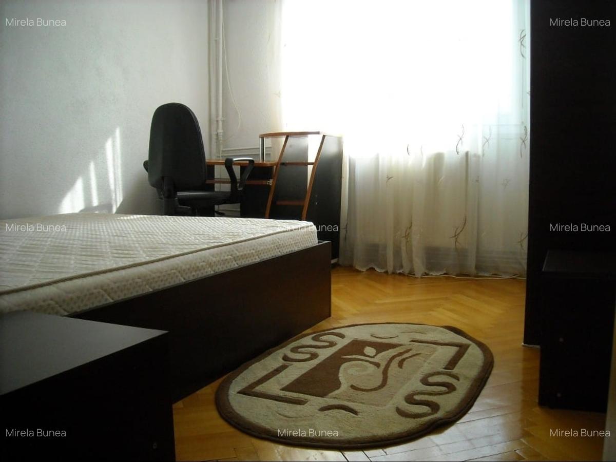 3 camere decomandate cu centrala proprie - 7