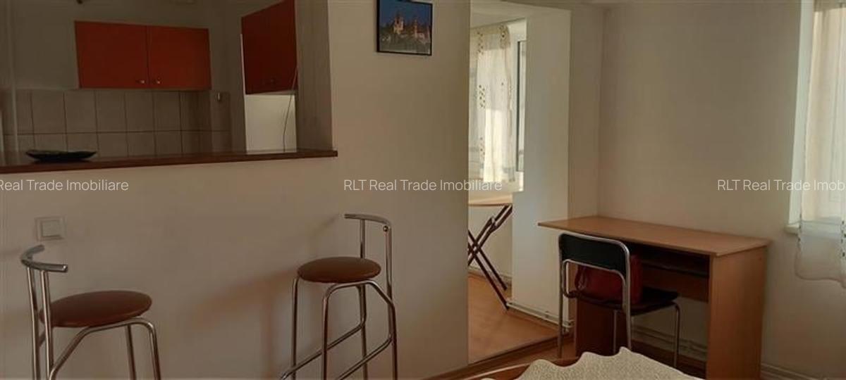 Garsonieră decomandată în Gării - 5