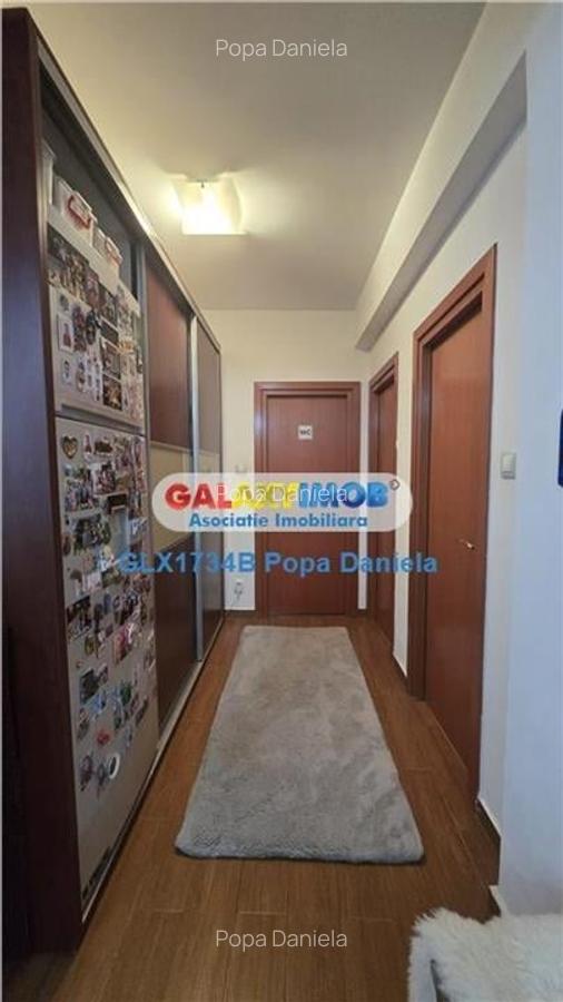 Vanzare apartament 3 camere decomandat, loc de parcare, mobilat - 7