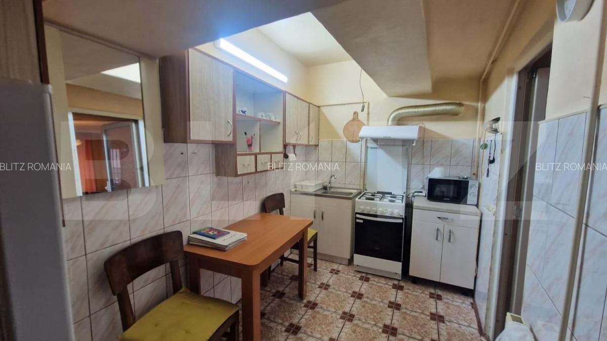 Casa de vanzare, D+P+Etaj+pod -individuala-centrala - 9
