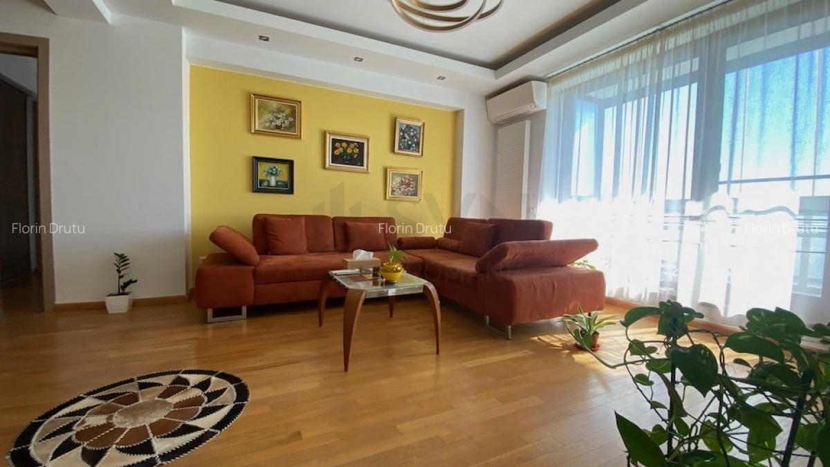 Apartament cu 3 camere semidecomandat în Sisești - 18
