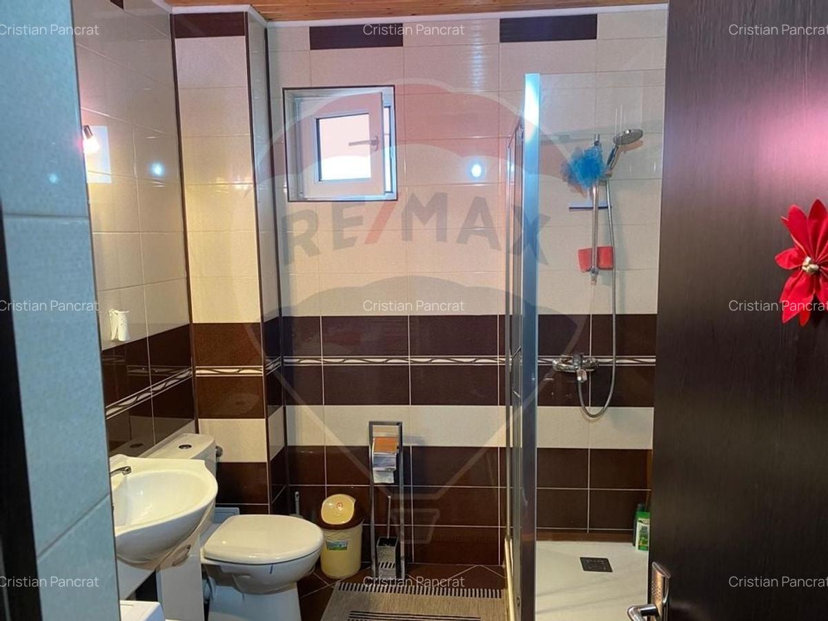 Apartament cu 3 camere de vanzare in Codlea - 9