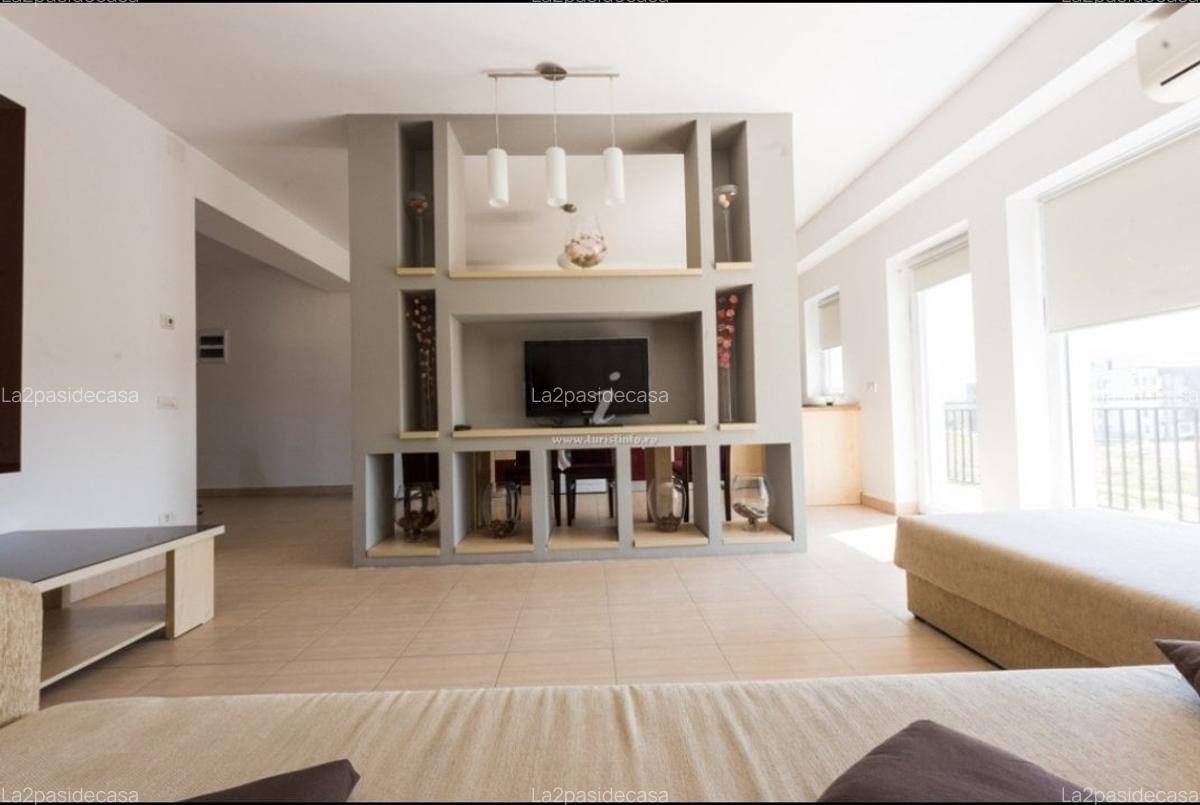 Inchiriere Apartament 2 camere spatios pe malul marii - 5