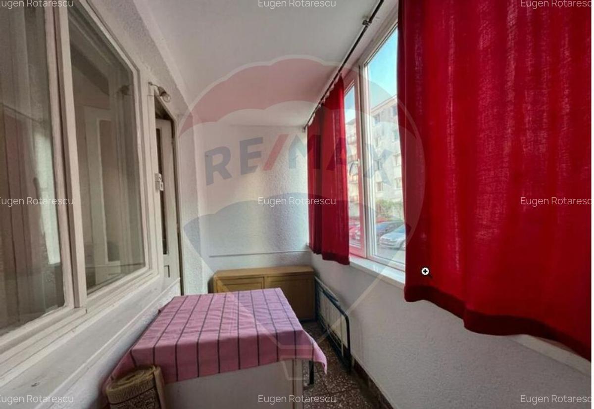 Garsoniera decomandata de inchiriat-Zona Centrala si a... - 9