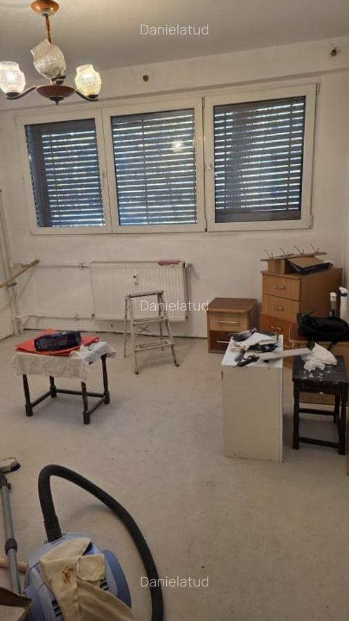 Vanzare 2 camere parter Drumul Taberei piata - 7