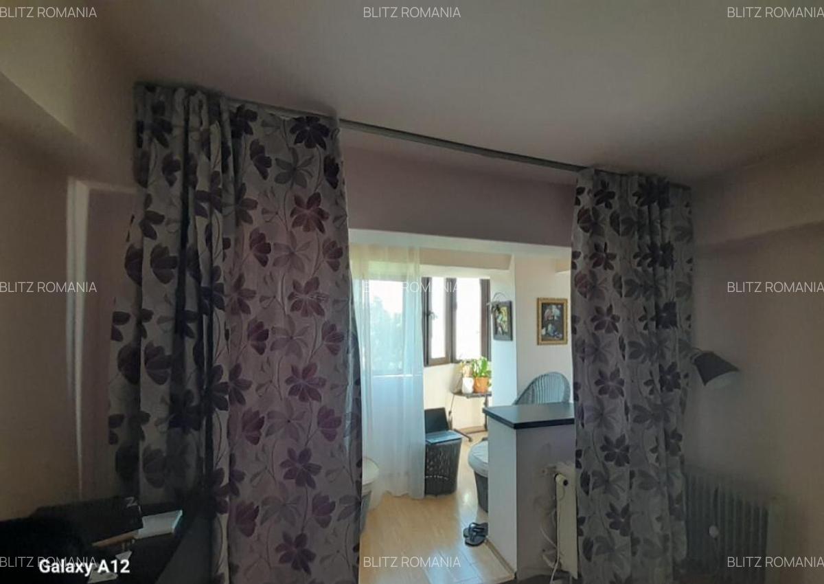 Apartament decomandat, 3 camere, 80 mp, zona Ramada - 9