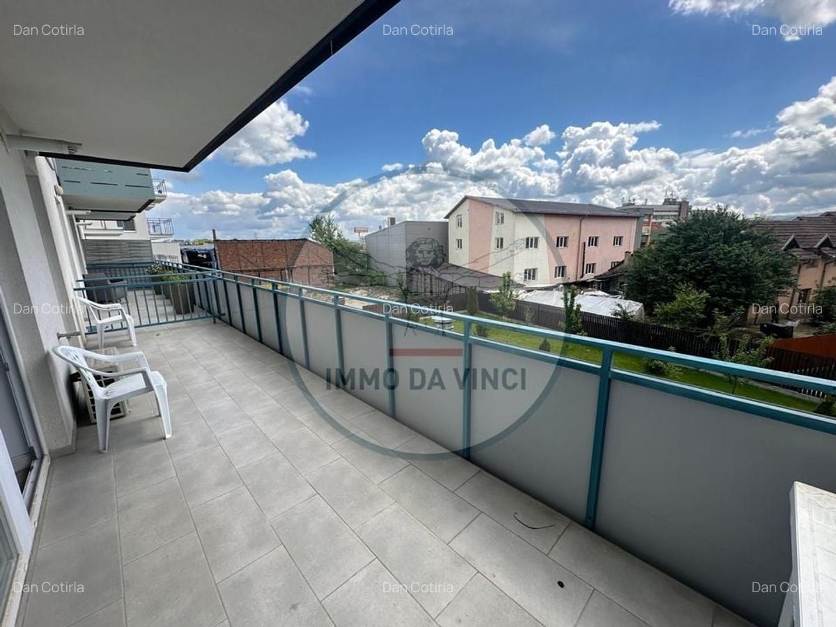 Apartament cu 3 camere semidecomandat, mobilat în Bulgaria - 8