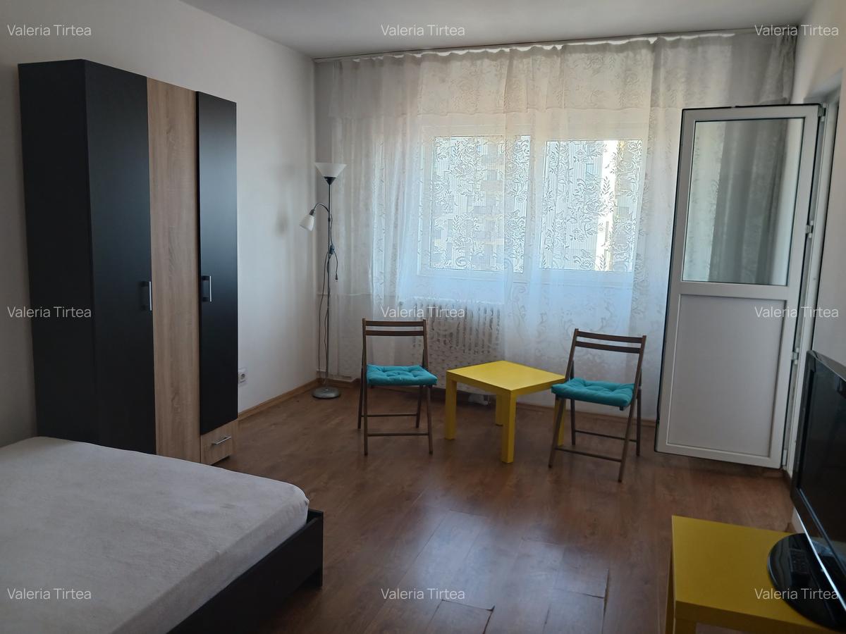 Garsoniera de inchiriat zona Mega Mall - 12