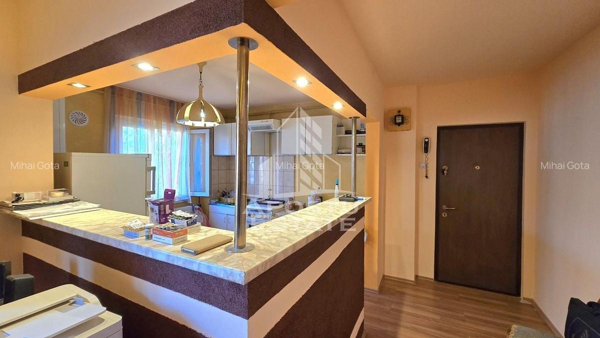 Apartament 3 camere, etaj 3, centrala proprie, zona Circumvalatiunii - 4