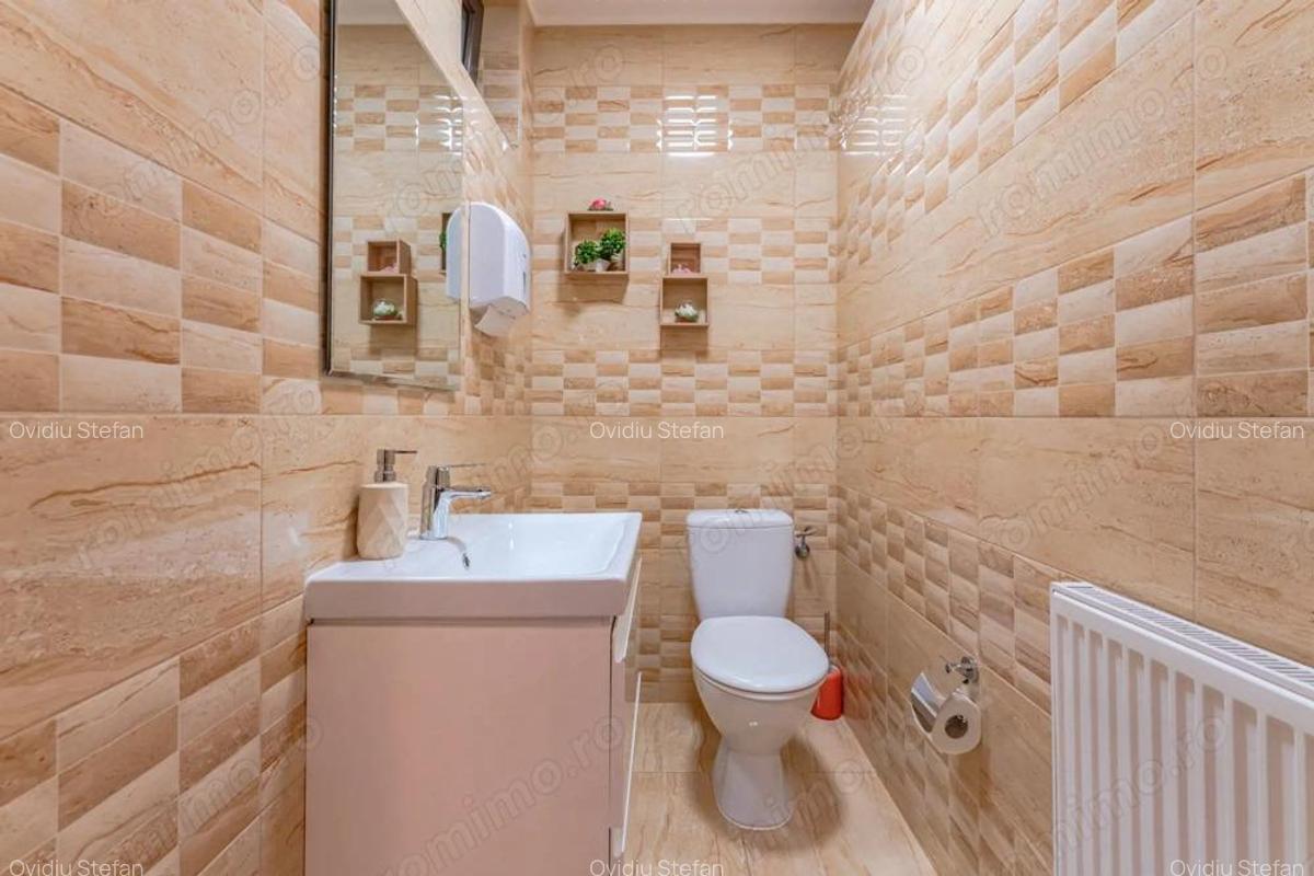 Pensiune Ra?nov, 13 camere plus locuin?a proprietar, zona Cetate - 14