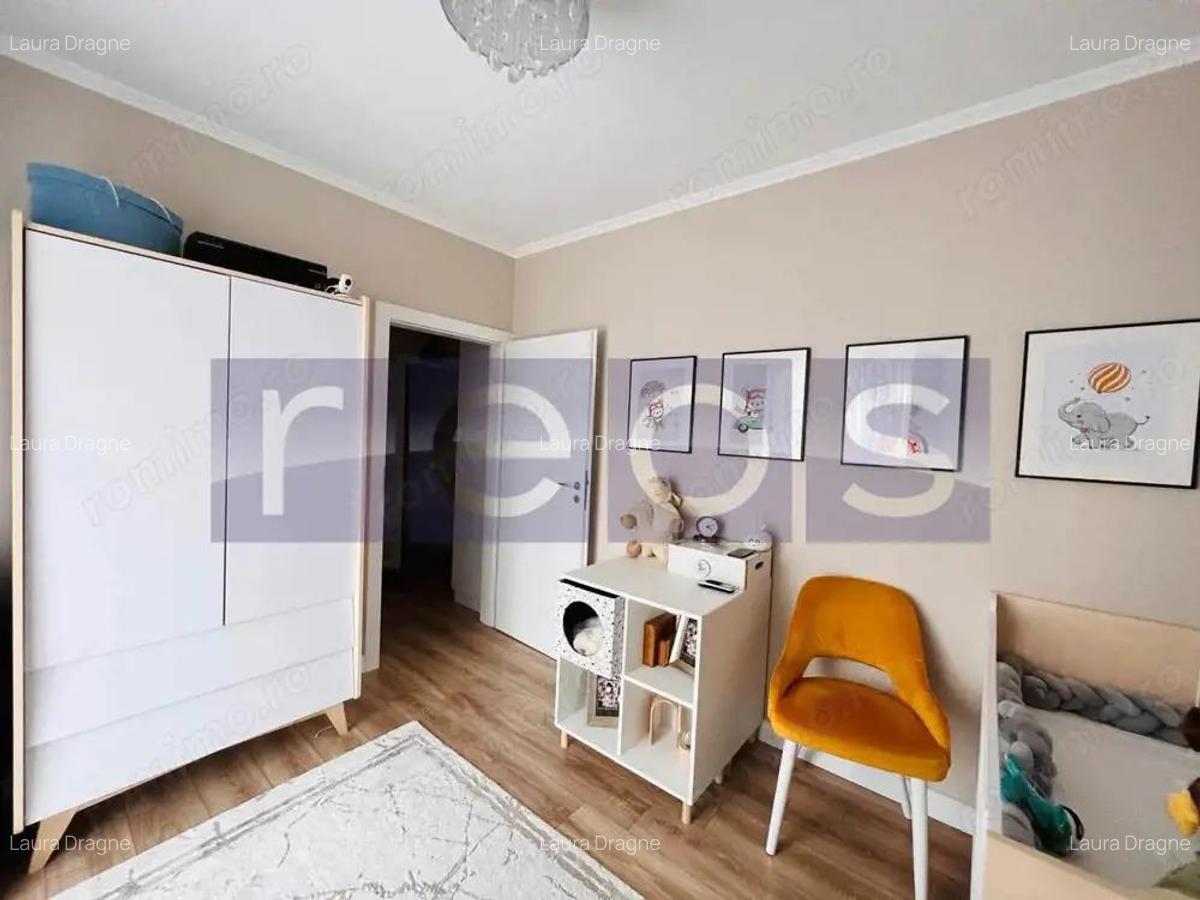 VANZARE 3 CAMERE | DECOMANDAAT | ZONA TITAN - 3