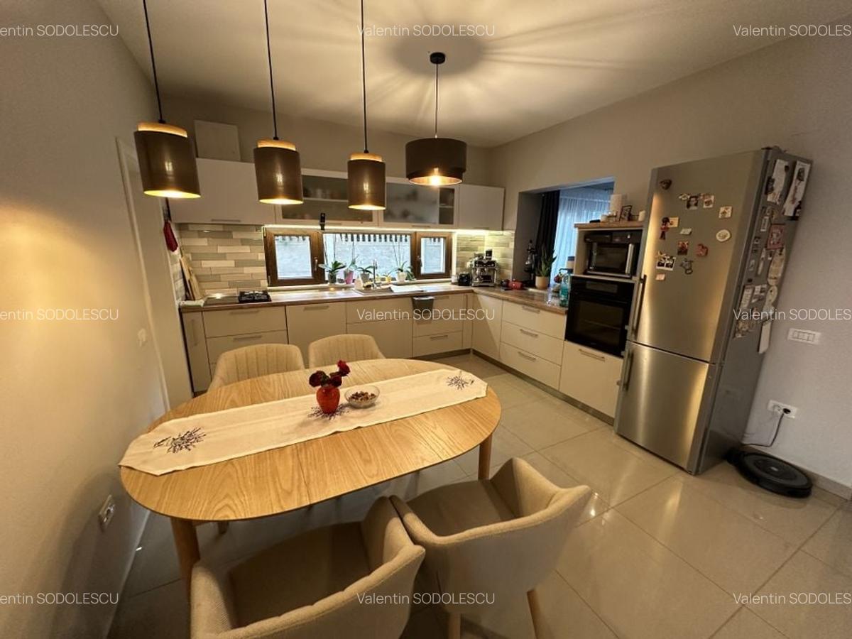 Duplex cu 5 camere de vanzare  în zona Aradului - 16