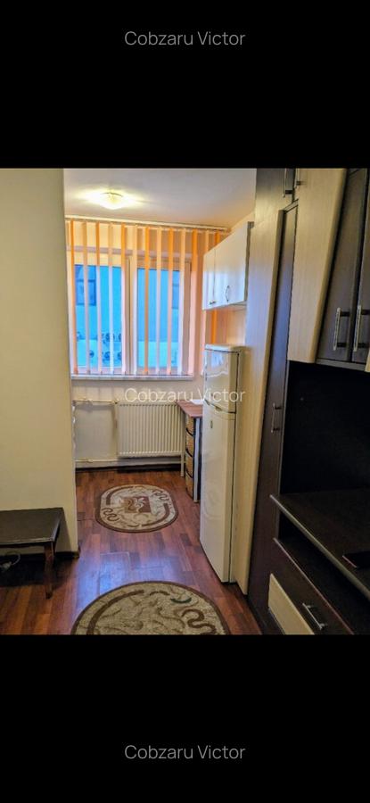 GARSONIERĂ DE VÂNZARE IN ZONA PAJURA SEC.1 - 3