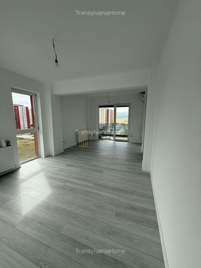 Apartament 2 camere, decomandat - 1