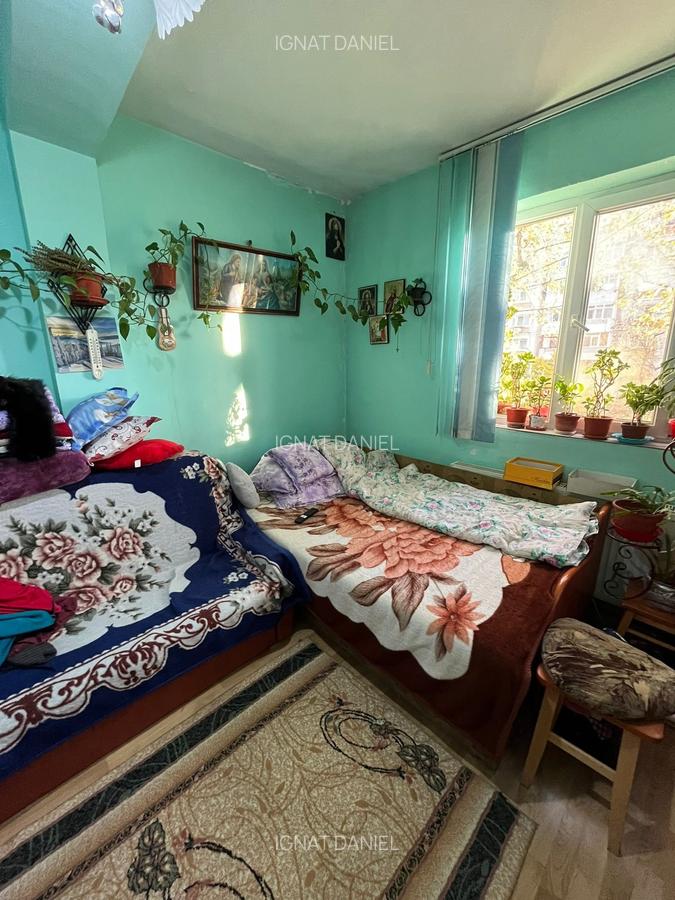 Apartament cu o camera, decomandat, zona Dacia - 2