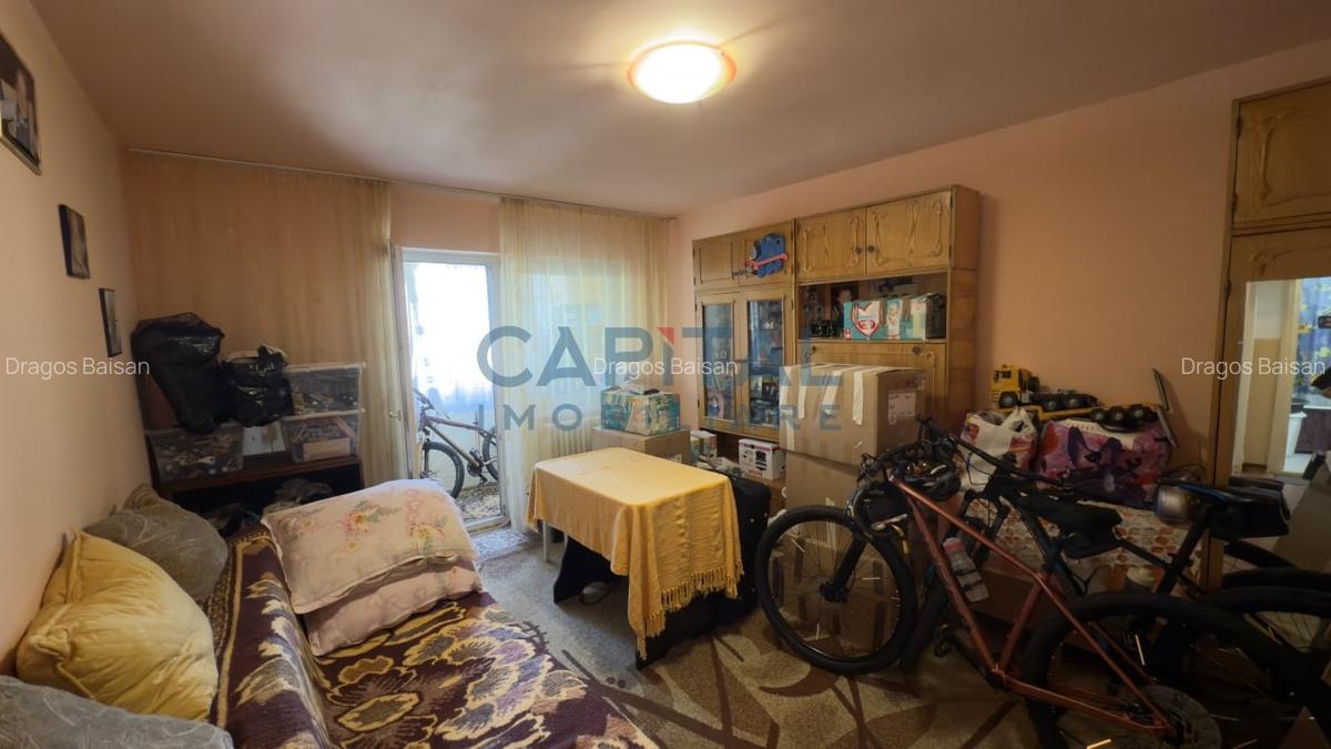 Apartament cu 2 camere decomandate, etaj intermediar! - 2