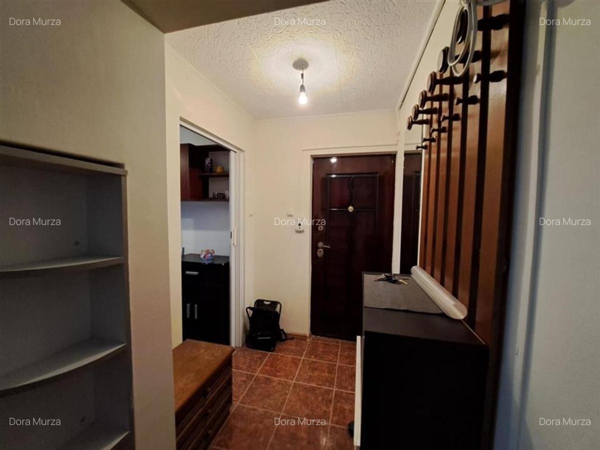 Apartament cu 4 camere decomandat în Central - 13