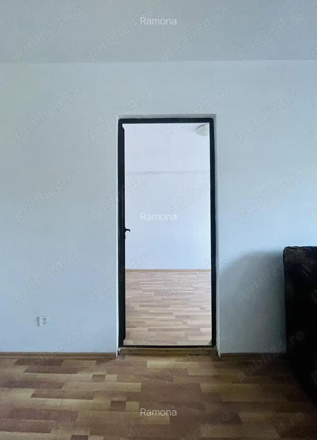Vand apartament cu 3 camere in Micro 13 B, Gala?i 57000 Negociabil - 3