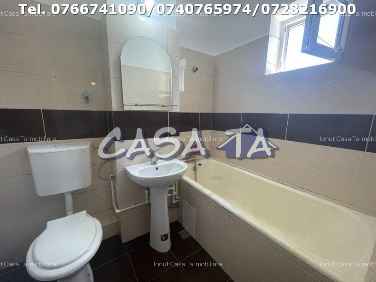 Apartament 3 Camere, Etaj 4, Strada Aleea Teilor - Zona 9 Mai - 14