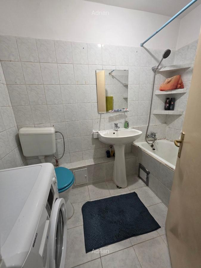 Piata Muncii, Decebal, 10 minute metrou, chiar pe Agricultori, - 3