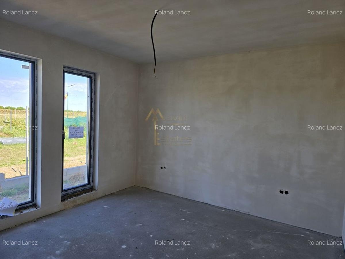 Martinesti, Casa individuala pe parter, 3 Dormitoare, 2 Bai - 4